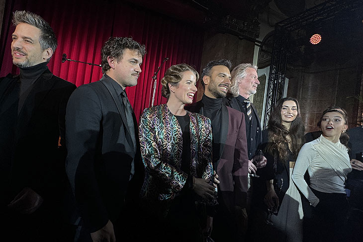 Party im Anschluss im Silbersaal mit der  Limonada Dance Company: Der große Gatsby -Tanztheater von Enrique Gasa Valga vom 23.02.–03.03.24 im Deutschen Theater (©Foto: Martin Schmitz)